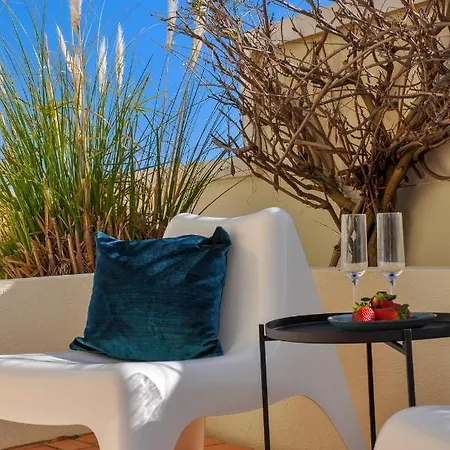 2bdr Townhouse Duplex With Pool By Lovelystay Ferragudo (Faro)