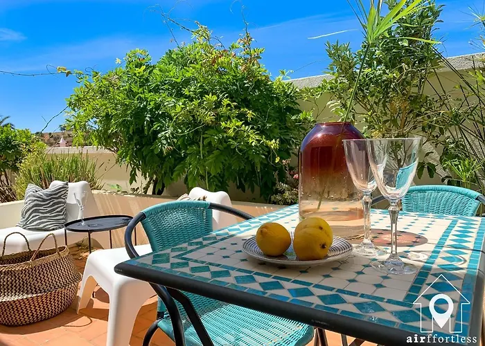 2bdr Townhouse Duplex With Pool By Lovelystay Villa *